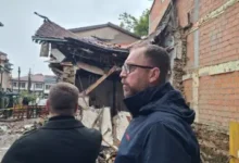 Photo of Љутков најави изработка на проект за обнова и реставрација на спомен куќата на Владо Малевски, по рушењето градоначалникот го поништил одобрението за градење