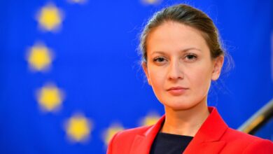 Photo of Пенкова до опозицијата: Наместо критики, да работиме заедно за националните интереси