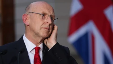 Photo of Масовниот напад со нож во воз во Велика Британија е изолиран инцидент, тврди британскиот министер за одбрана Хили