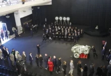 Photo of Оддадена последна почит на поранешниот албански премиер Фатос Нано