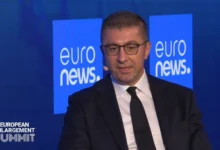 Photo of Мицкоски од Брисел: Поради вештачки спорови две и пол децении стоиме во место на нашиот европски пат