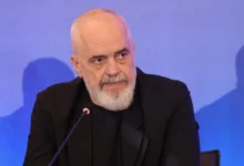 Photo of Во Албанија од 1 јануари минимална плата 500 евра, до крајот на мандатот 700 евра, објави Рама