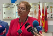 Photo of Јаневска: Учебниците се решен проблем, има систем и следната година нема да „прогледуваме низ прсти“