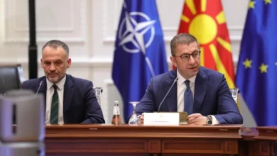 Photo of Мицкоски по повод Денот на албанската азбука: Македонија е дом на различности кои ја збогатуваат заедничката национална приказна
