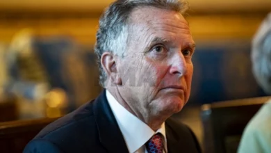 Photo of Трамп го брани Виткоф по скандалот со прислушувани разговори: Разговорот беше „стандардна преговарачка техника“