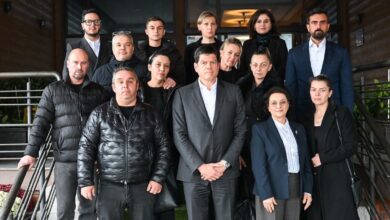 Photo of EУ АМБАСАДОРОТ РОКАС БЕШЕ ВО КОЧАНИ: Беше на вечните почивалишта на загинатите во пожарот во дискотеката „Пулс“