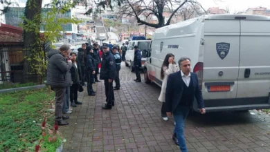 Photo of Мајка на еден од обвинетите за убиството на турскиот државјанин нападнала полициска службеничка