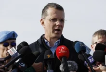 Photo of Министерот за одбрана на Романија поднесе оставка поради скандал со неговата диплома