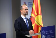 Photo of Муртезани: Прво да го вратиме дијалогот со Софија, па ќе бараме начин за надминување на спорот