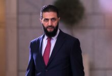 Photo of Сирискиот претседател пристигна во Белата куќа – Трамп го нарече привлечен, млад борец