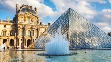 Photo of Француската полиција ја ослободи жената приведена за грабежот во Лувр