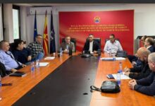 Photo of Герасимовски: Владата мора да интервенира пред Водно да дојде во Центар