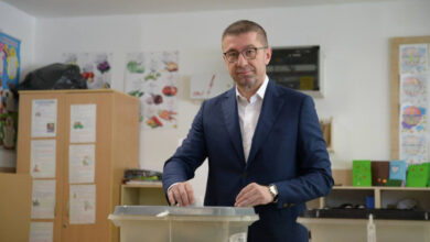 Photo of Мицкоски: Ова е ден кога секој од нас има еднаква тежина, чест и одговорност