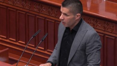 Photo of Николовски до Трипуновски: Оставка е најмалку што можете да понудите за скандалот со ИПАРД-фондовите