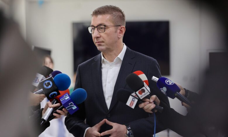 Photo of ВИДЕО: „Додека сум јас премиер, ниту еден бегалски шатор нема да никне во Македонија“, рече Мицкоски
