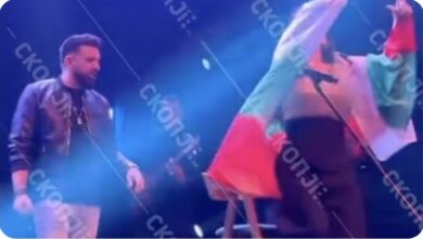 Photo of Македонскиот пејач кој ја придружуваше Цеца: Не приметив што држи во рацете, сакав да ја смирам ситуацијата