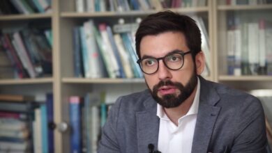 Photo of Денис Прешова: За Гостивар постои колизија меѓу Изборниот законик и Законот за локална самоуправа