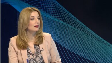 Photo of Арсовска: Поднесов кривична пријава за „Усје“ пред три години – зошто директорот сè уште не е приведен?