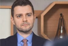 Photo of Не сме пуштиле ниту учебник ниту документ на амин во Софија – му одговори Муцунски на пратеникот Исмаил