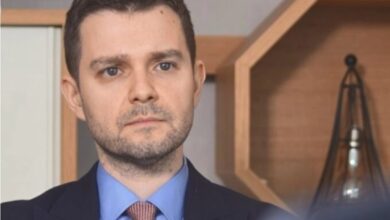 Photo of Не сме пуштиле ниту учебник ниту документ на амин во Софија – му одговори Муцунски на пратеникот Исмаил