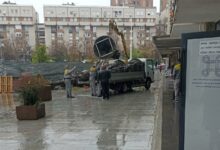 Photo of ФОТО: Отстранети барокните канделабри од плоштадот „ВМРО“