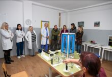 Photo of Зегин и Фондацијата д-р Верица Механџиска донира опрема на ЈЗУ Институт за физикална медицина и рехабилитација