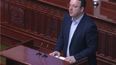 Photo of Николоски до Крмов: Ако Кина e подготвена да даде бескаматен кредит за Охрид – Кичево, договорете го, ние ќе го прифатиме