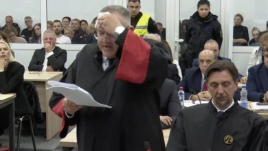 Photo of (ВИДЕО) За три минути изгорел плафонот, пиротехниката ја договориле газдата Деко и Панчо, ја активирал битбоксерот Мартин, кажа обвинителот Јанев