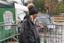 Photo of Дијана Хрка единаесетти ден штрајкува со глад пред српското Собрание