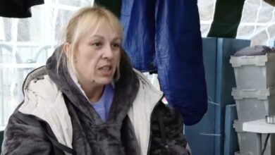 Photo of „Нема да му простам на Вучиќ“ – мајката на загинатиот Стефан Хрка осми ден во штрајк со глад