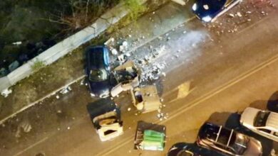 Photo of Автомобил удри во паркирани возила и контејнери кај кулите „Џевахир“