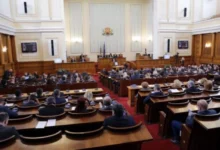 Photo of Бугарскиот парламент го отфрли повикот на претседателот Радев за референдум за усвојување на еврото