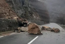 Photo of Одрон на патот Охрид – Св. Наум, сообраќајот се одвива по една лента