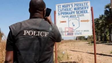 Photo of Нигерија соопшти дека 130 киднапирани ученици се ослободени по еден месец