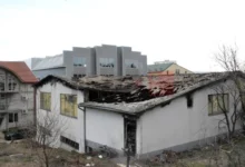 Photo of “На решетките се фатија девојчиња, пискаа, јас ги прскав со вода. Децата ми велеа „чичко прскај повеќе вода, поубаво дишеме“ – Сопственик на сервис лоциран до „Пулс“ сведочеше за реновирањето и пожарот во дискотеката