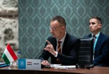 Photo of Сијарто: Брисел дава погрешни одговори на клучните прашања, ја загрозува иднината на Европа