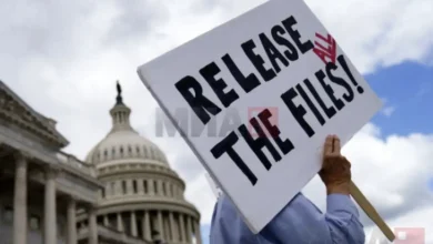 Photo of САД ангажираат 400 адвокати за проверка на пет милиони страници од досиејата на Епстин
