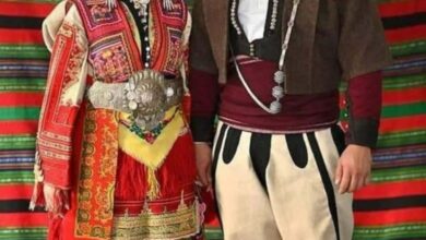 Photo of Полно комбе со македонски носии-културно богатство. Уапсени тројца Бугари