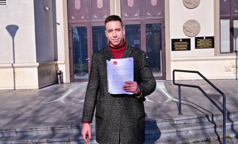 Photo of (ВИДЕО) Огњеновиќ: АКТ со пријава до ДКСК: Да се испита потеколото на парите на Томовски и донациите во ДПМНЕ