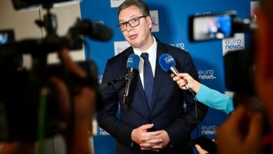 Photo of Вучиќ попушти пред студентите, Србија оди на избори