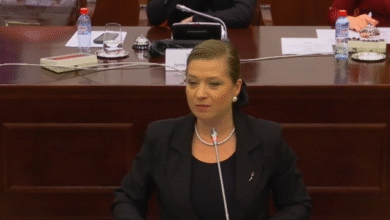 Photo of Кавга во парламентот: Василевска бара изземање на Апасиев