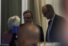 Photo of Фон дер Лајен и Мерц по средбата со Де Вевер: Сите земји од ЕУ мора да сносат истиот ризик од „заемот за репарации“