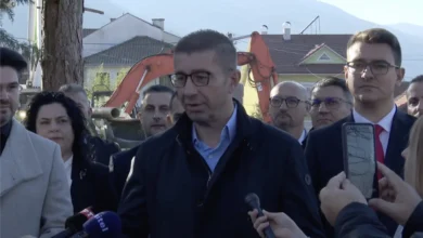 Photo of Мицкоски убедува : Македонските граѓани што ја напуштија државата почнаа полека да се враќаат