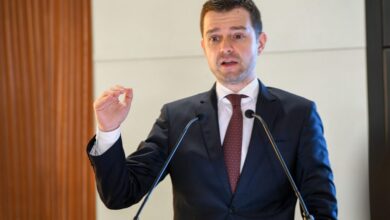 Photo of Муцунски: Во ЕУ има желба да се помогне во развивање дијалог кон решение со Бугарија