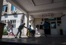 Photo of Од 1. јануари поскапи и здравствените услуги – специјалистичкки преглед од 380 на 720 денари, за Клековски поскапувањето е „симболично“