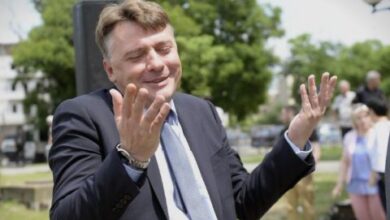 Photo of Шилегов „пука“ кон сопартијците: „Или си СДСМ или си тезгарош