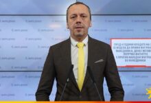 Photo of Наместо да играат криенка, СДСМ треба да одговори за тоа колку мигранти требало да примат во Македонија – порача Петрушевски