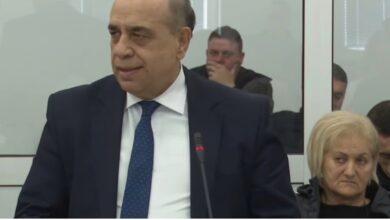 Photo of „Ниту баба Ванѓа да станеше од гроб немаше да го предвиди ова“: Шабан Салиу се крсти пред обвинението – „Бог да чува!“