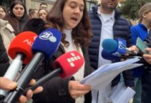 Photo of (Видео) И кажале гласај за Касами за да те вработиме: Драма во тетовската болница каде месните комитети одлучувале кој да биде примен на работа