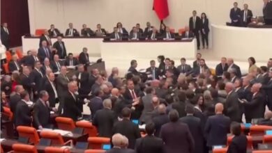 Photo of (ВИДЕО) Тепачка во турскиот парламент